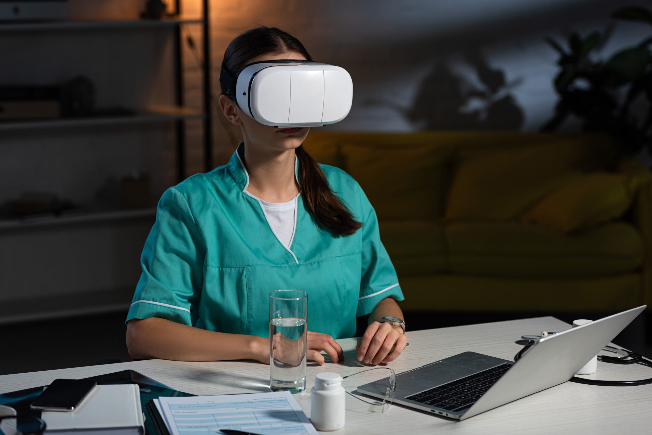 Nurse with VR medtech equipment
